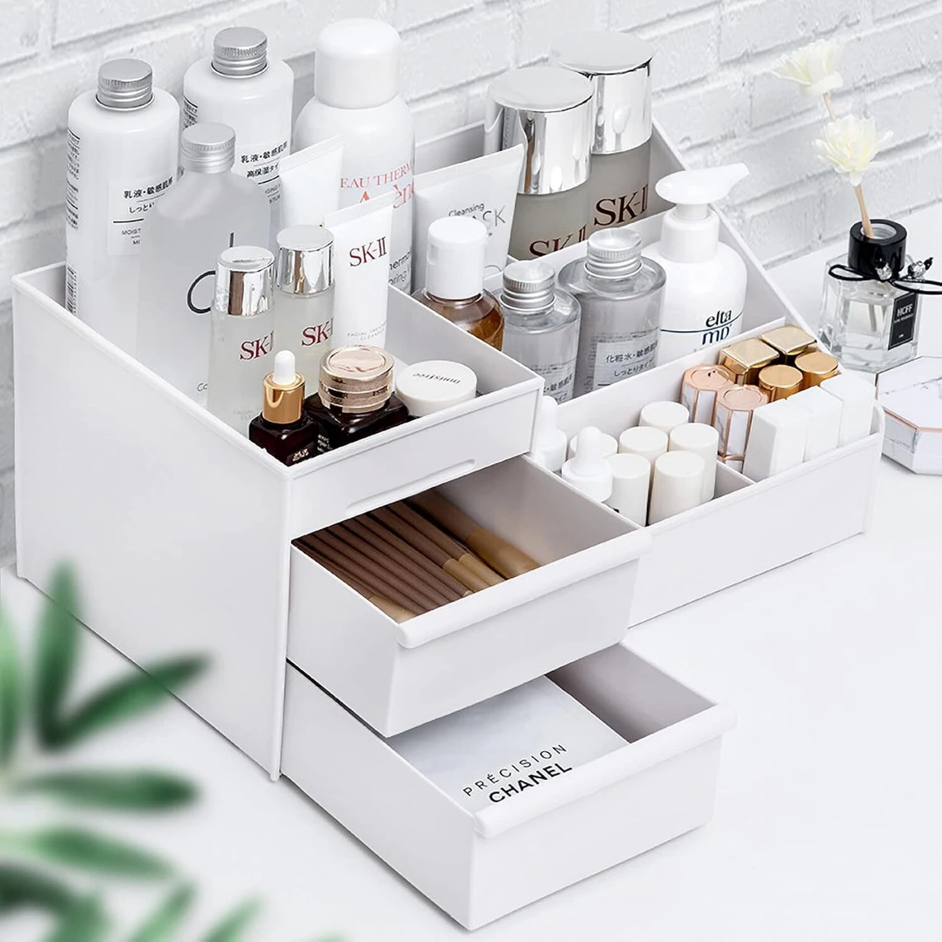 Cosmetic & Make-up Organizers (White, Plastic)